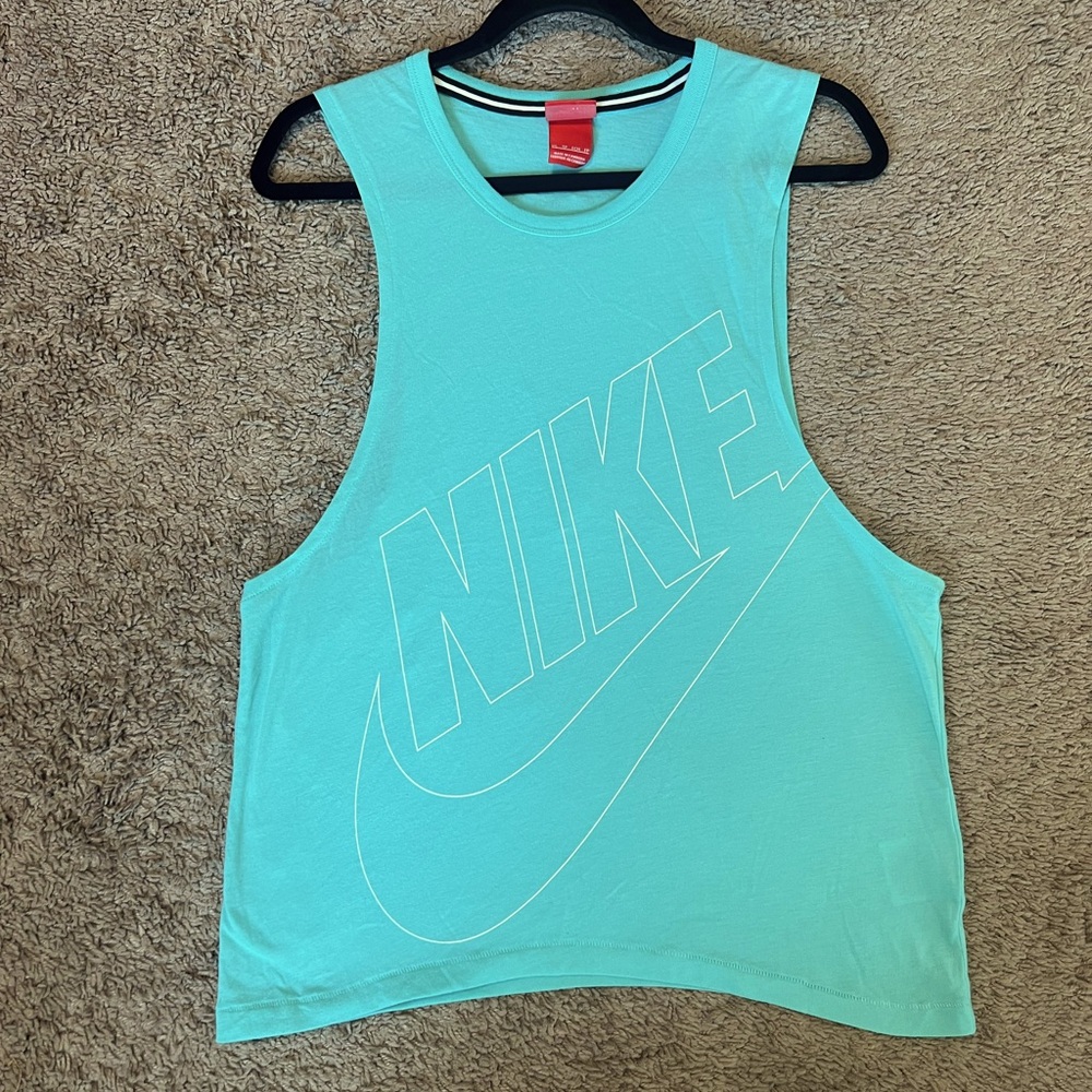 Nike tank. Size XS